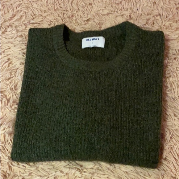 Old navy sweater - Picture 1 of 4